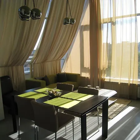 Cleves Cherkovna Corporate And Leisure